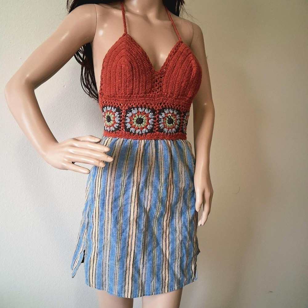 70s Style Crochet Granny Square Halter Mini Dress M L